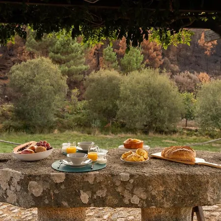 The Mill Retreat With Pool & Bbq By Portugal Active 别墅